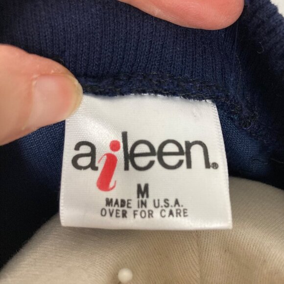 Vintage 80s Velour Top Med Navy White Gold Fleur De Lis Made in USA Sailor Chic - Picture 5 of 9